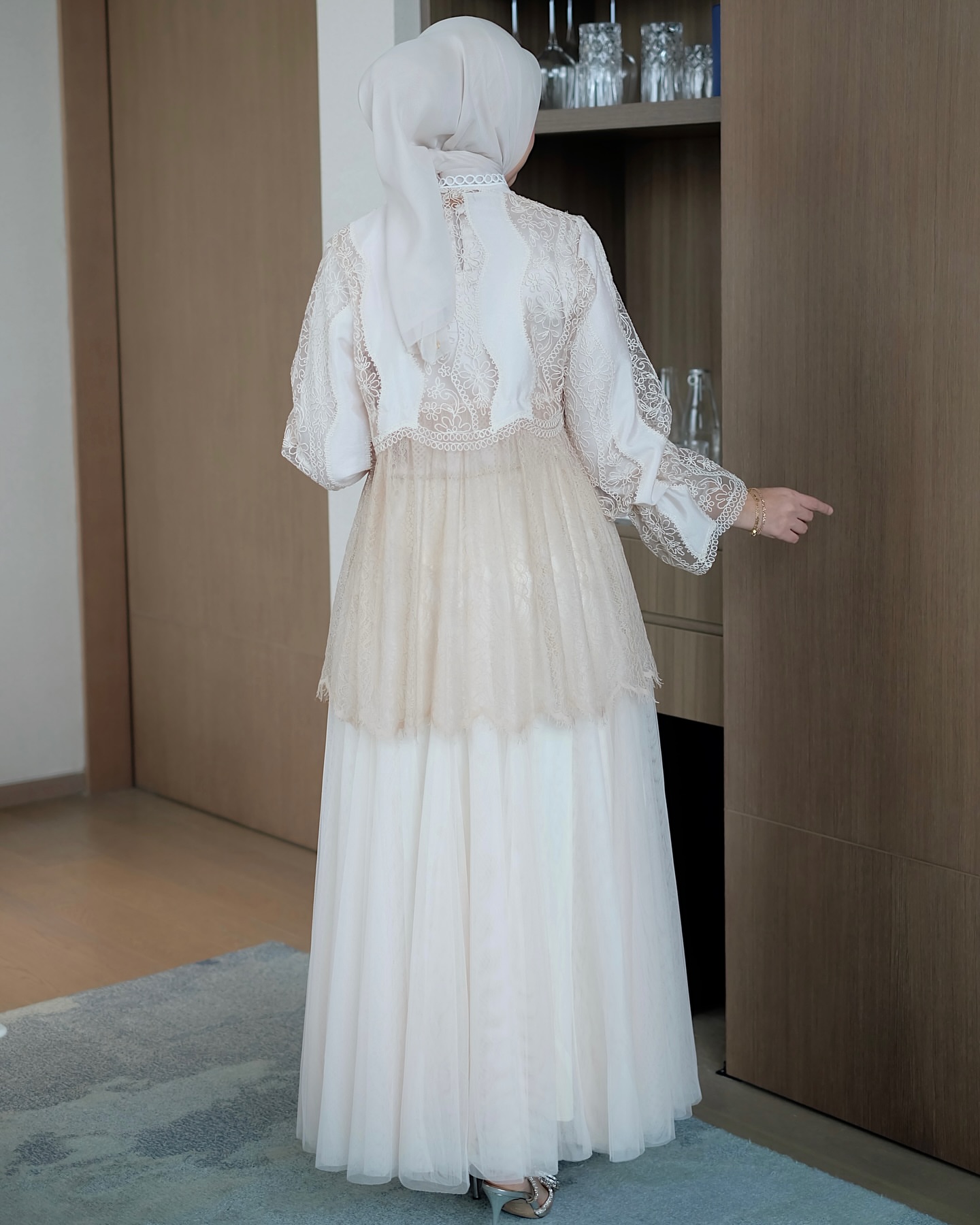Eliza Outer - Gambar 11